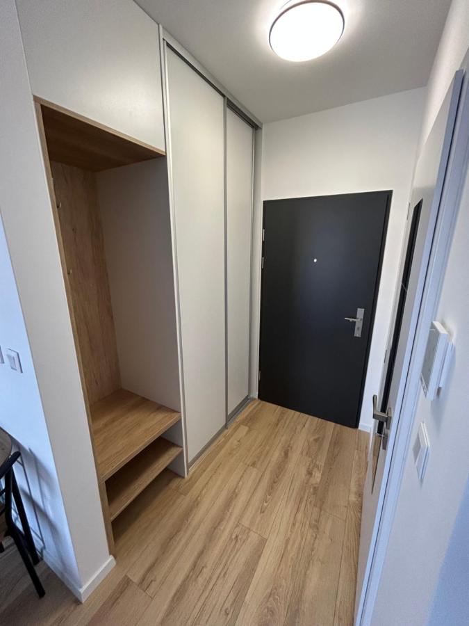 Cozy 1-Bedroom Condo Miloslavov 外观 照片
